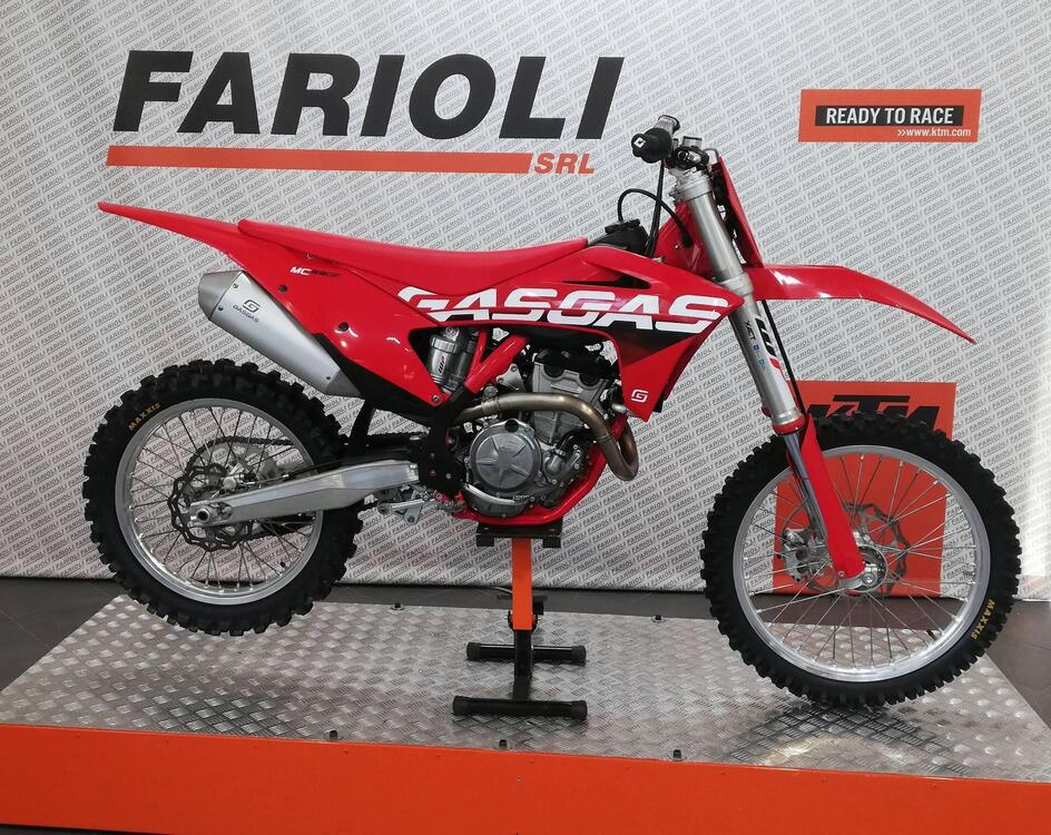 MC 450 F (2023)