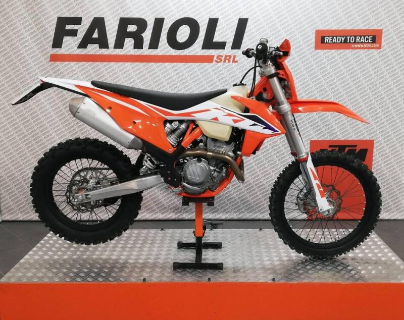 EXC 250 F (2023) usata bergamo