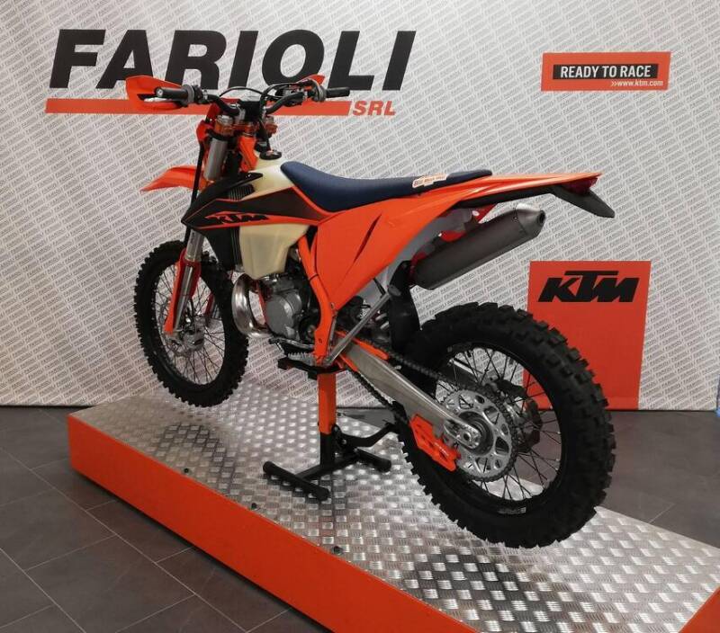 EXC 250 TPI Six Days (2022) usata bergamo