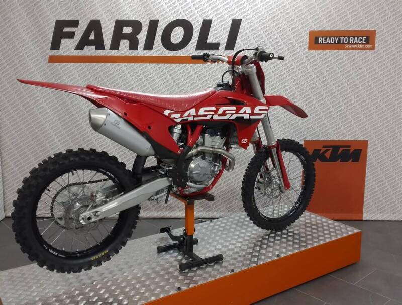 MC 350 F (2023) usata bergamo