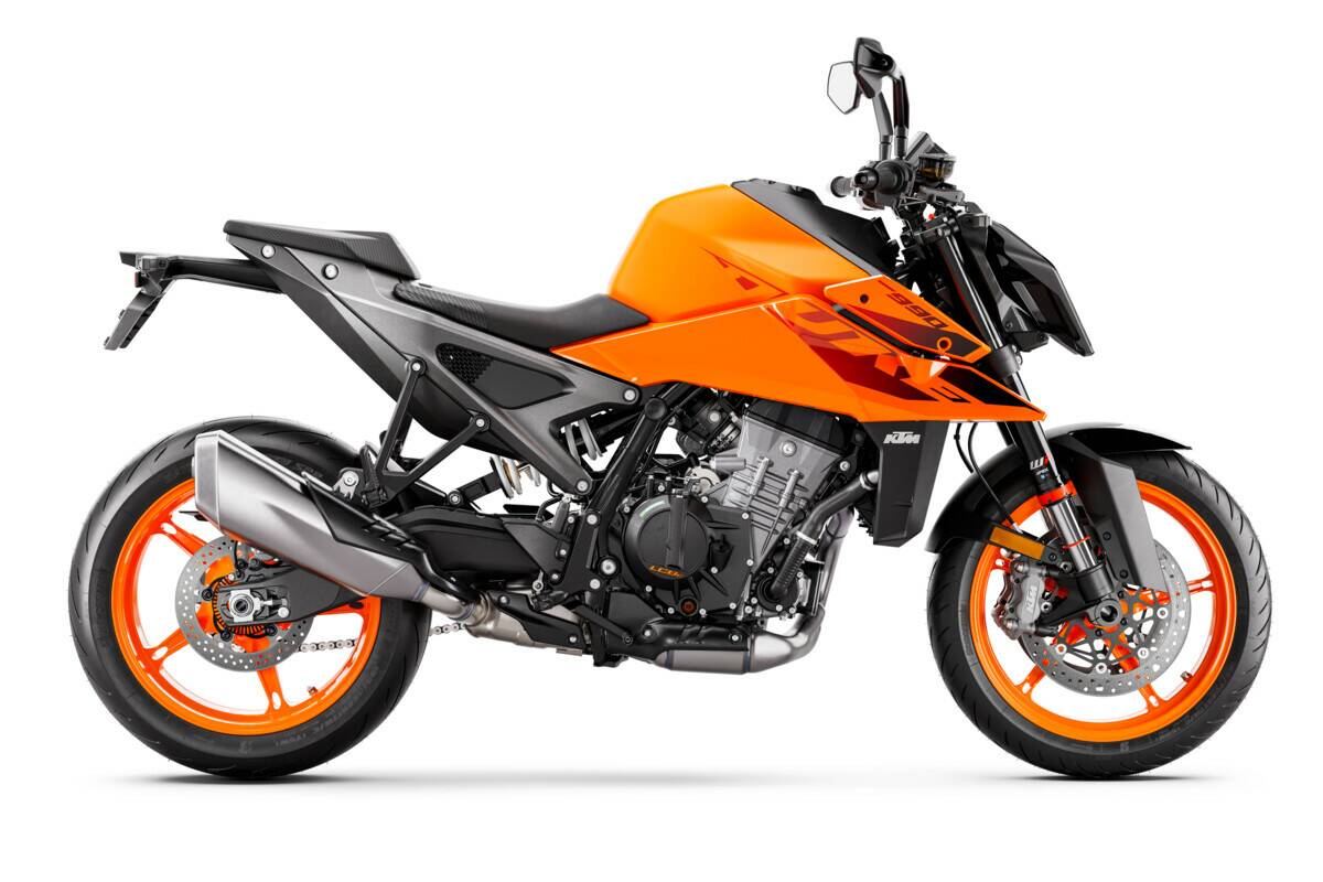 Moto KTM  2024 990 Duke Bergamo Pronta Consegna