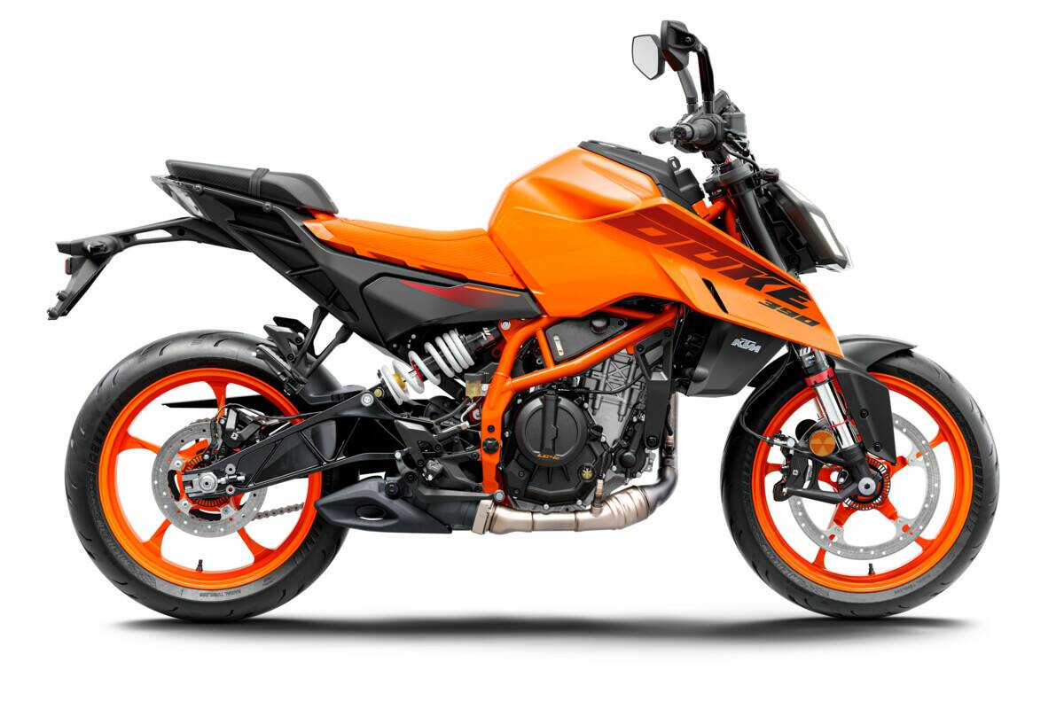 Moto KTM  2024 390 Duke Bergamo Pronta Consegna