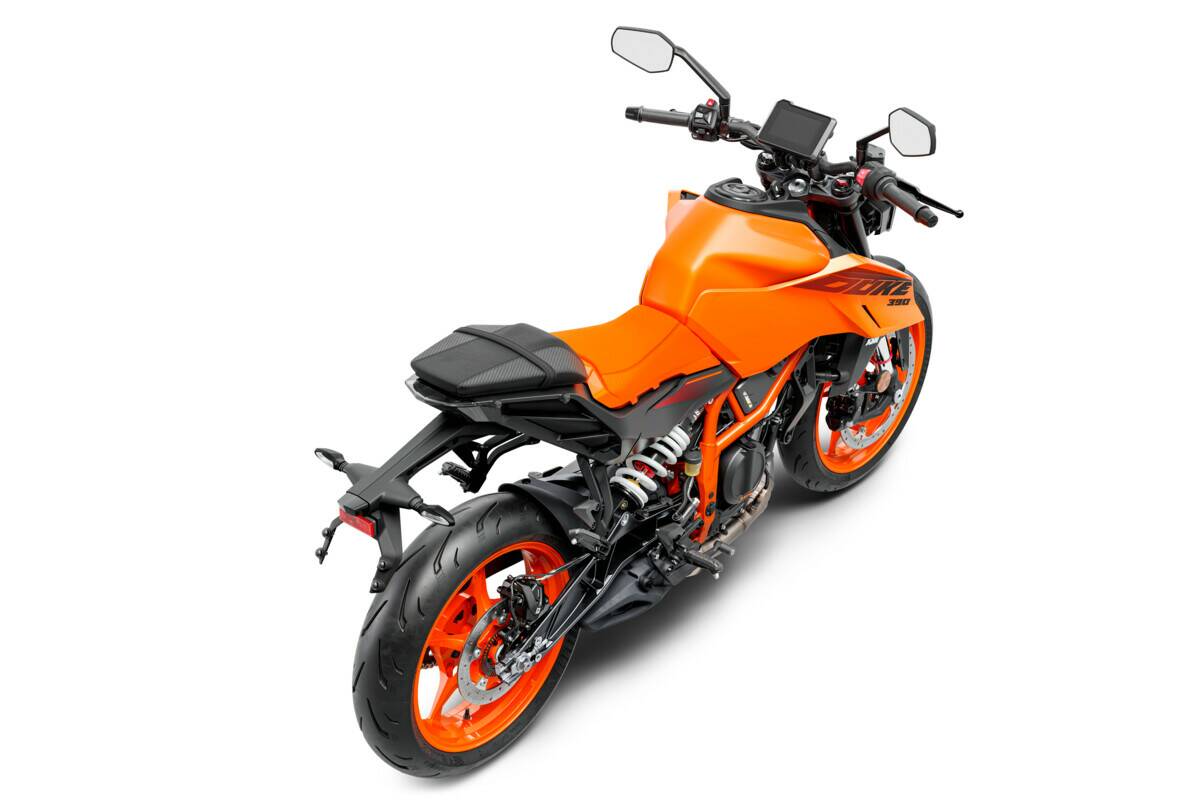 Moto KTM  2024 390 Duke Bergamo Pronta Consegna