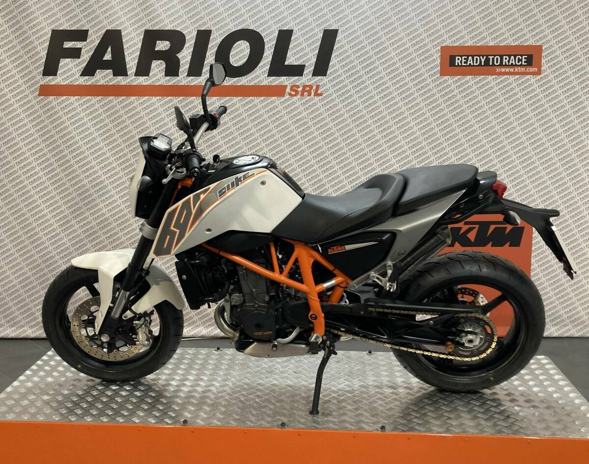 KTM 690 DUKE 2012 usata bergamo