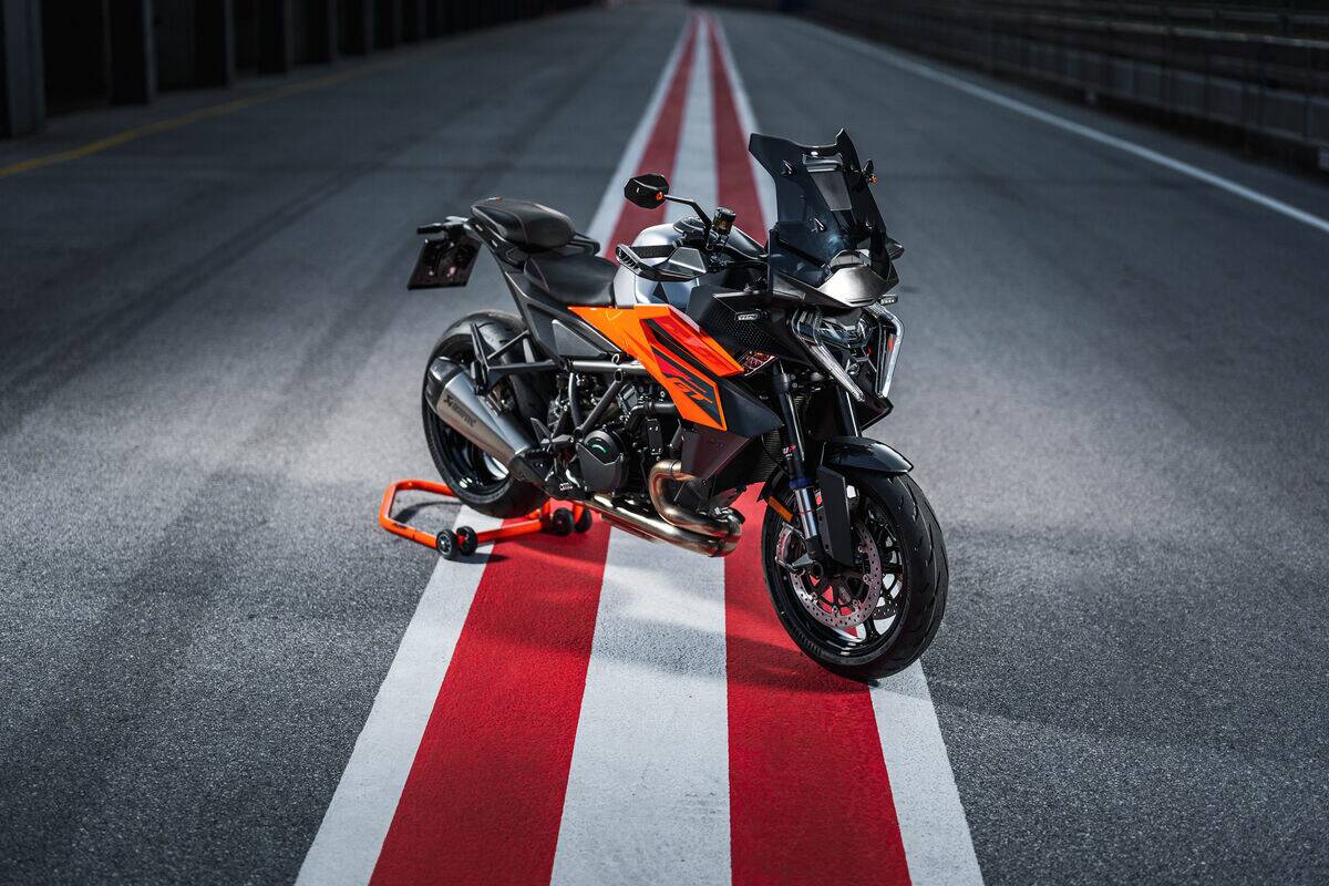 1390 Super Duke GT 2025