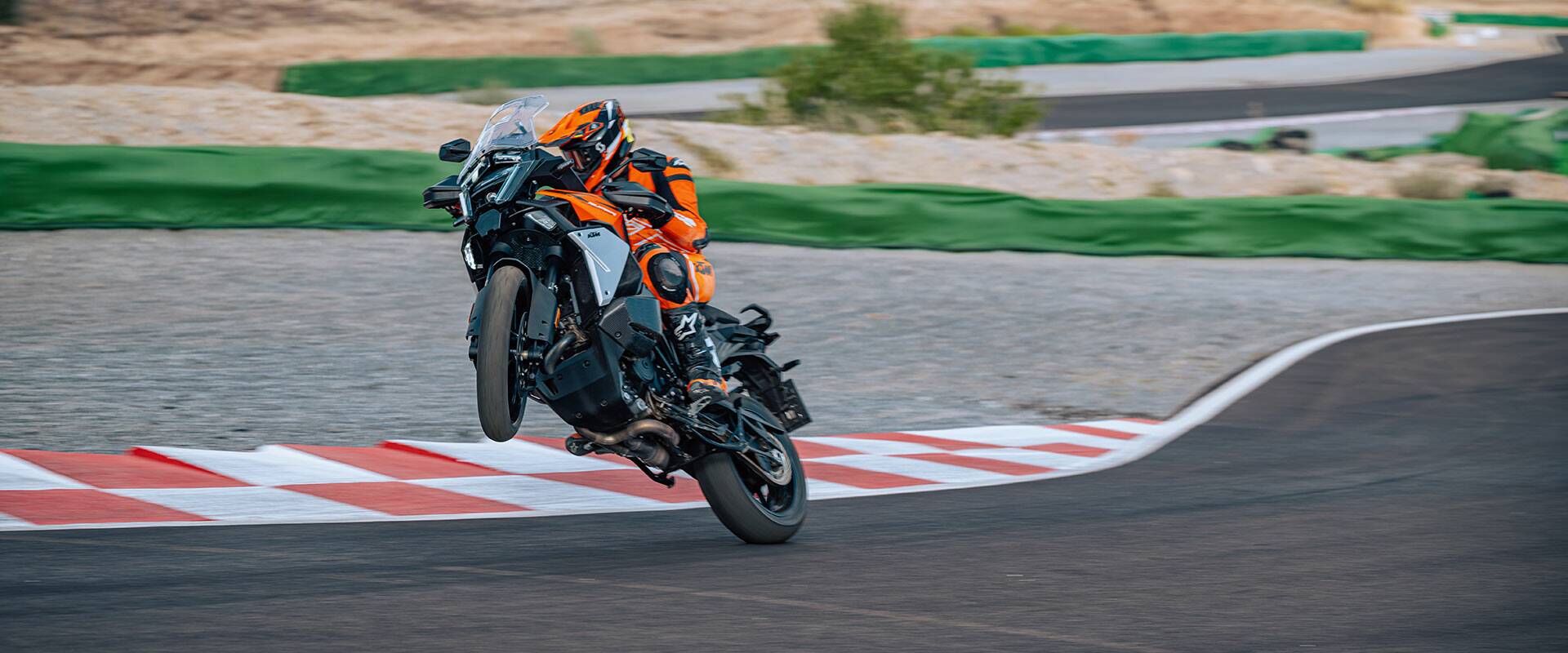 2025 KTM 1390 Super Adventure S EVO usata bergamo