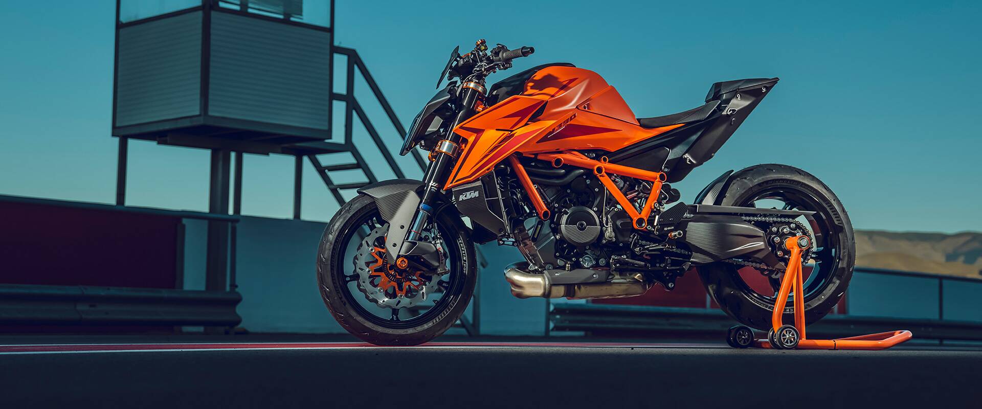 2025 KTM 1390 Super Duke R EVO usata bergamo